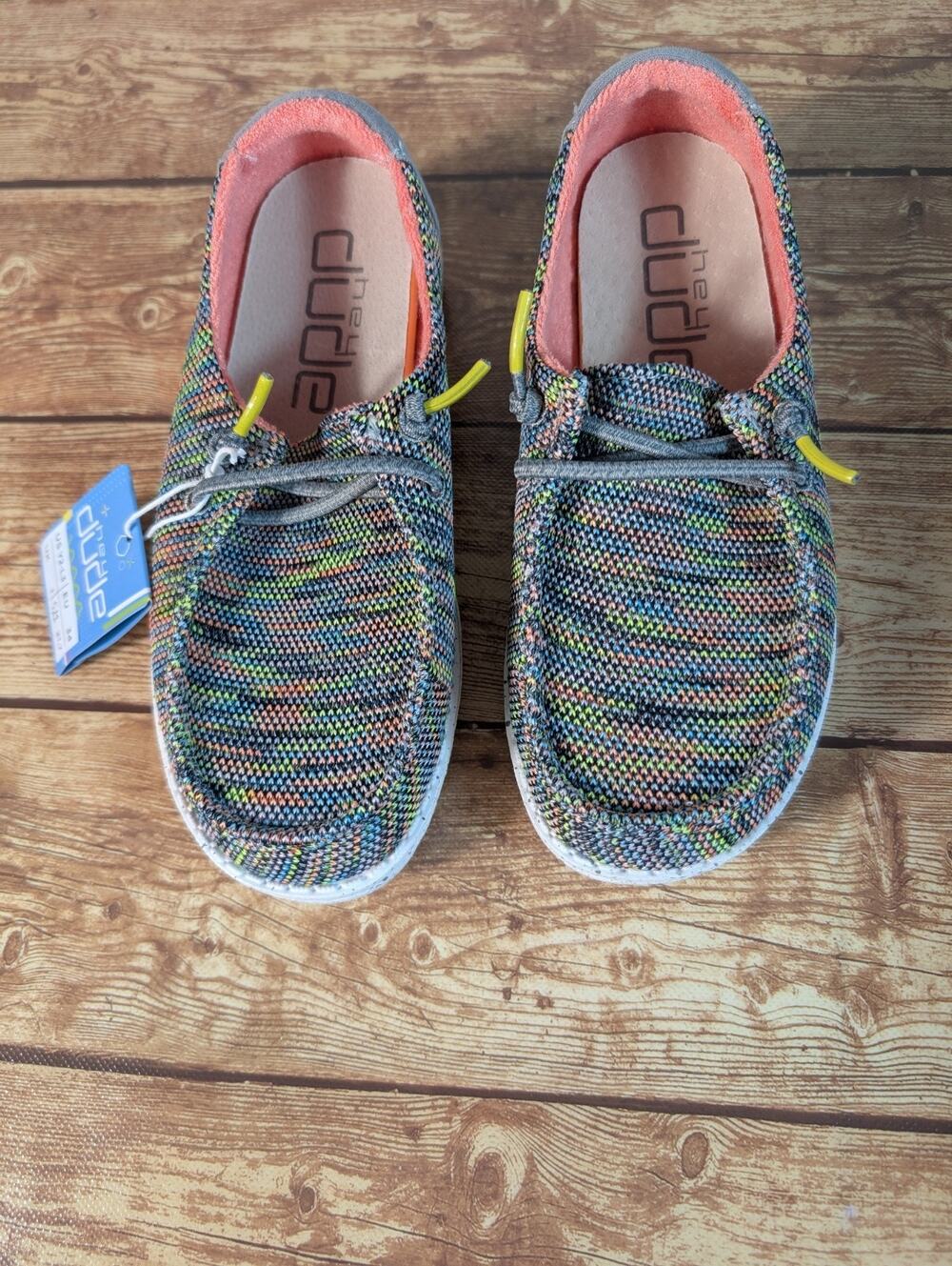 Hey Dude Wendy Youth Girls Peacock Pink Multi Knit Slip On Shoes Size Y2 L3 NIB